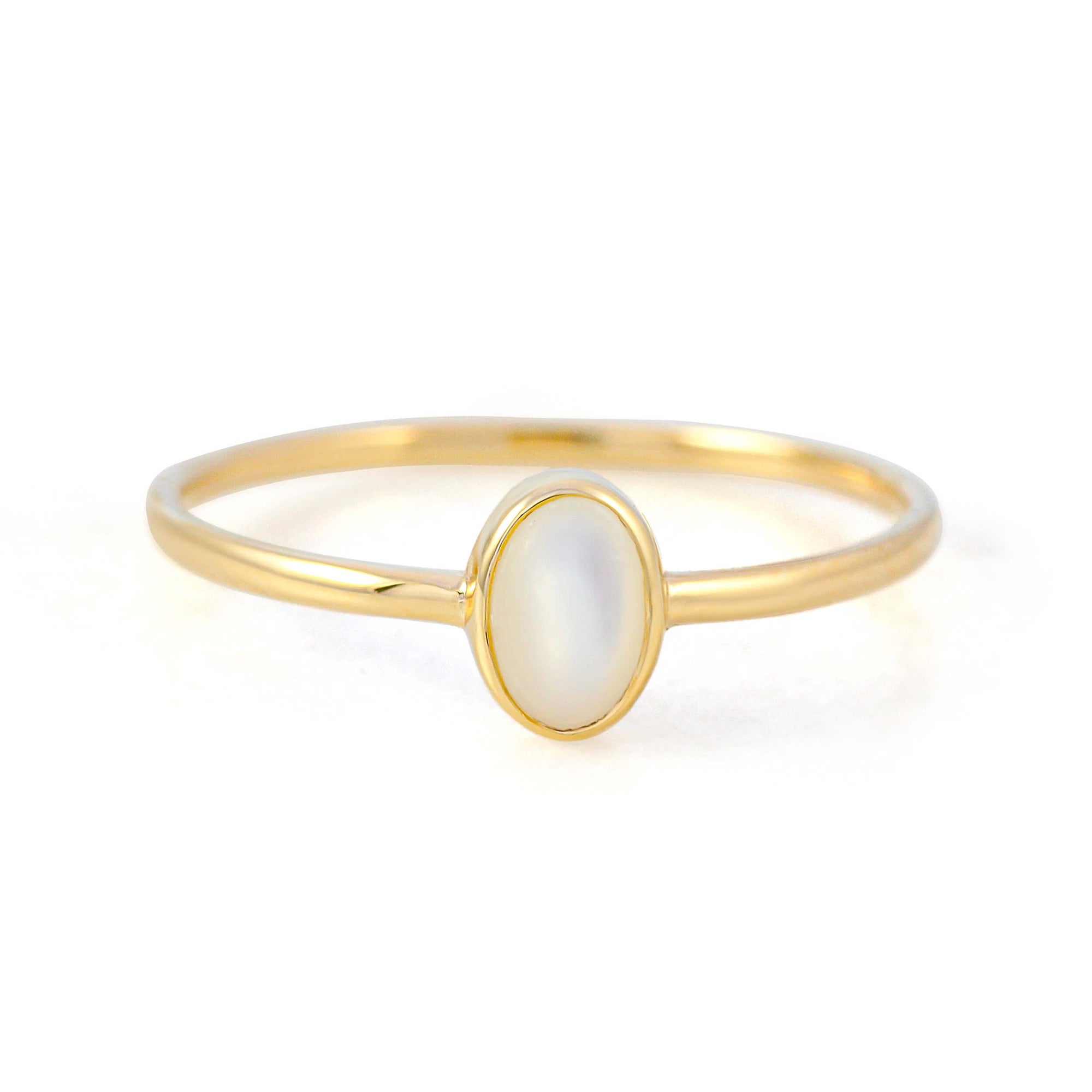 Bea Mother of Pearl Ring