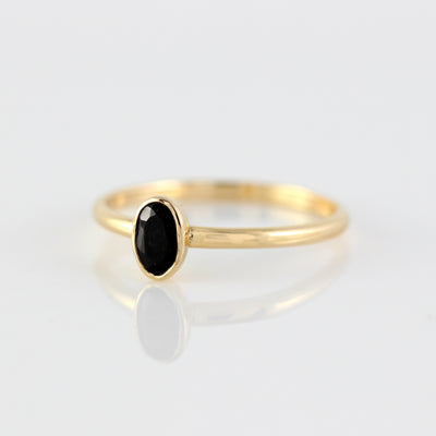 Nix Sapphire Ring