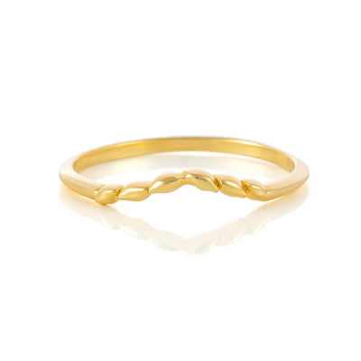 Vika Curved Leaf Ring