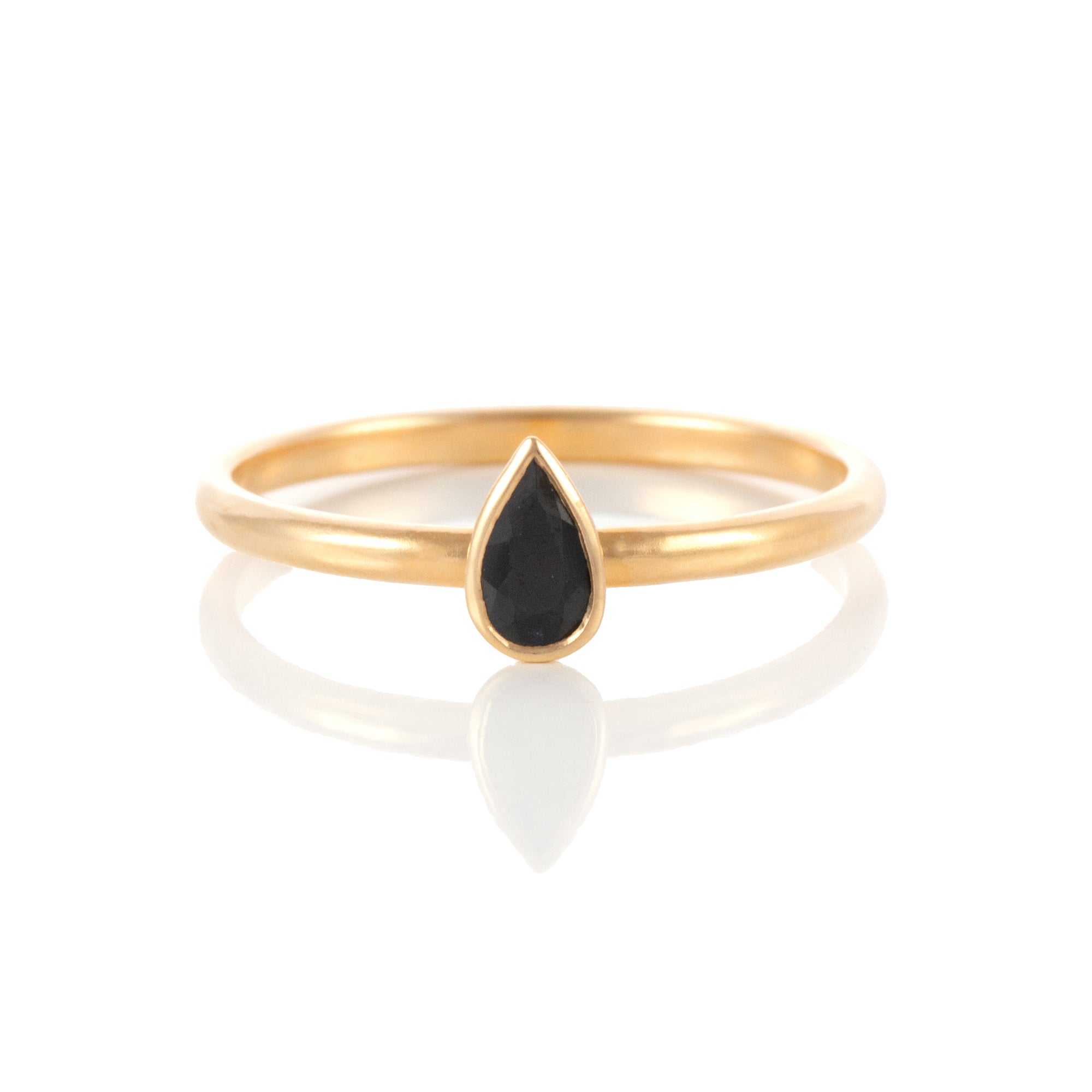 Thalia Sapphire Ring in Rose Gold